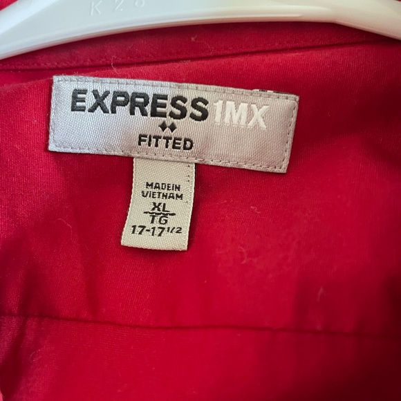 Express Red Men’s button down - Picture 2 of 2